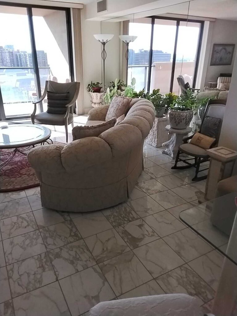 Marble tile floor from a Rose Restoration job in Arlington, VA